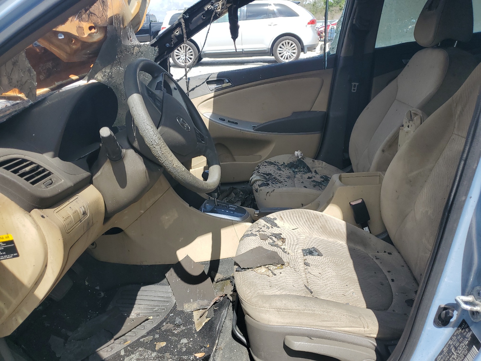 KMHCU4AE7DU397915 2013 Hyundai Accent Gls