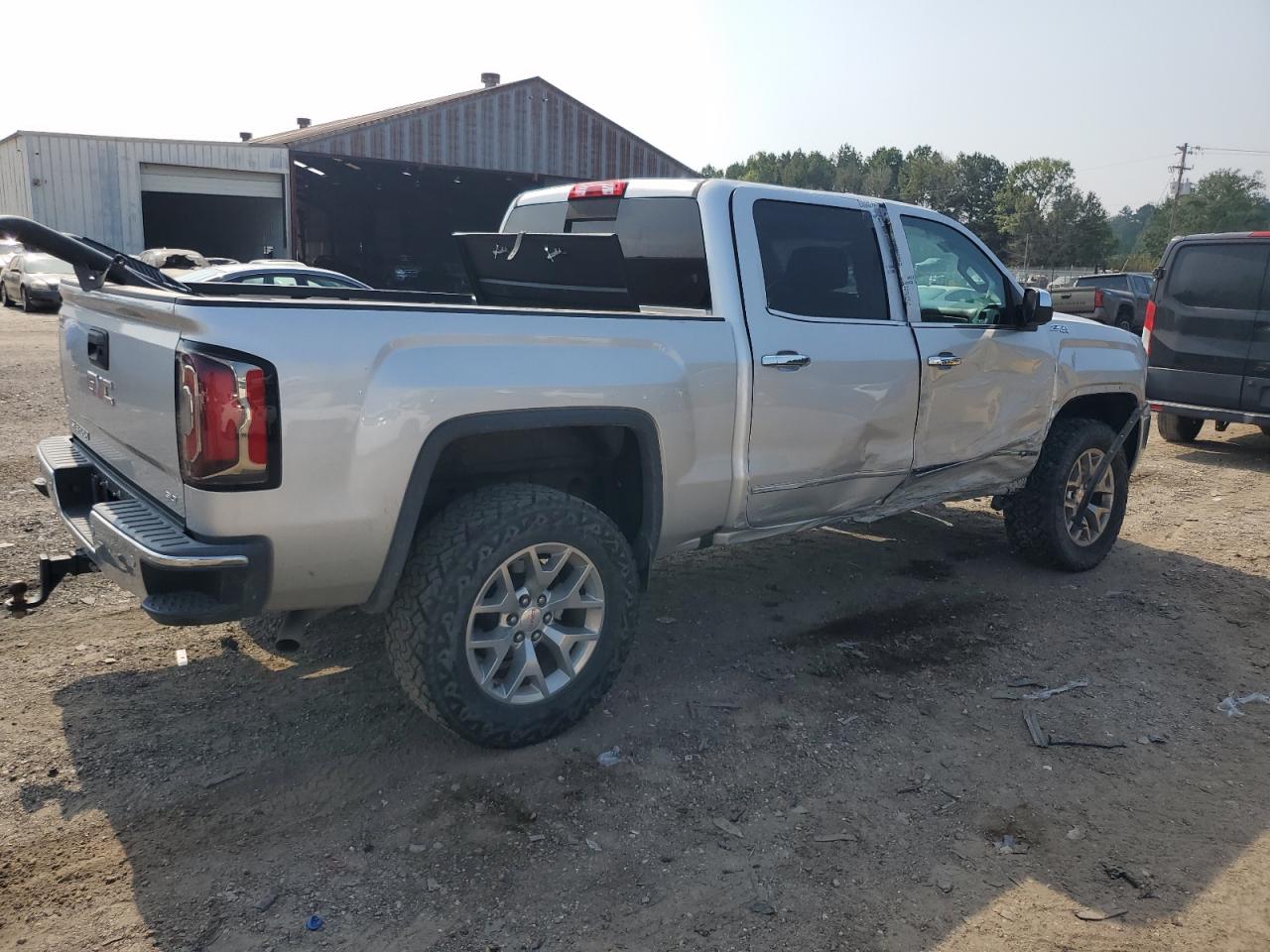 3GTU2NEC5JG642299 2018 GMC Sierra K1500 Slt