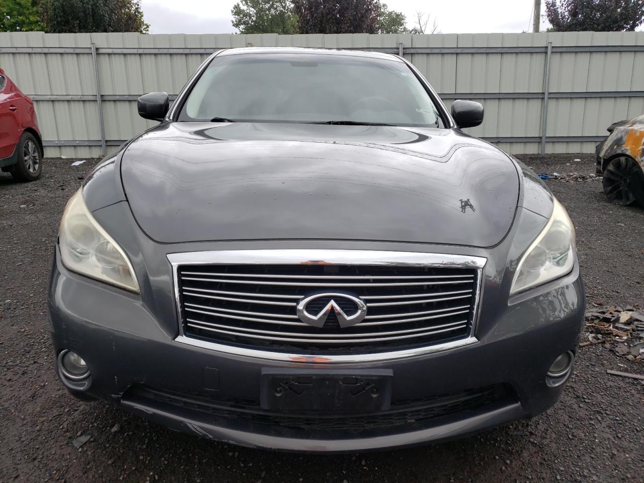 2011 Infiniti M56 X VIN: JN1AY1AR4BM570355 Lot: 63907544