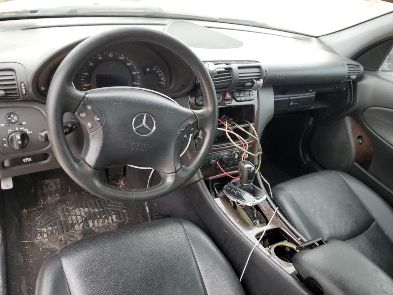 2004 Mercedes-Benz C 240 4Matic VIN: WDBRF81J44F477723 Lot: 66320294