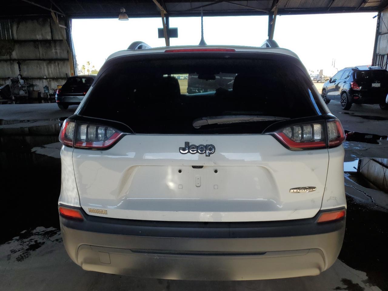 2019 Jeep Cherokee Latitude VIN: 1C4PJLCBXKD396699 Lot: 67917134