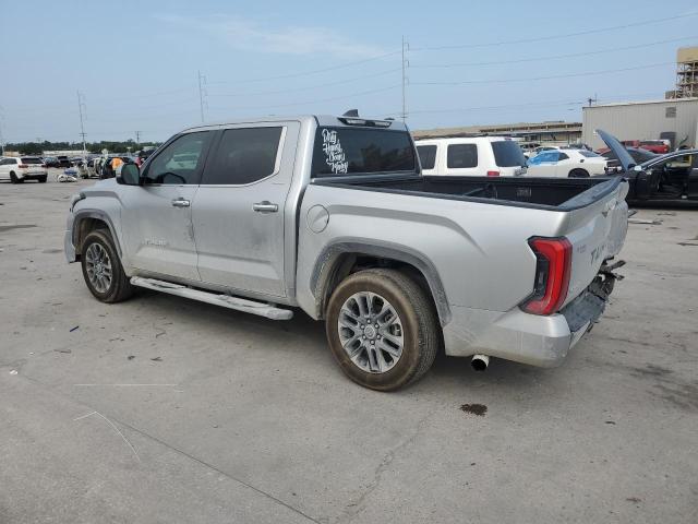  TOYOTA TUNDRA 2023 Серебристый