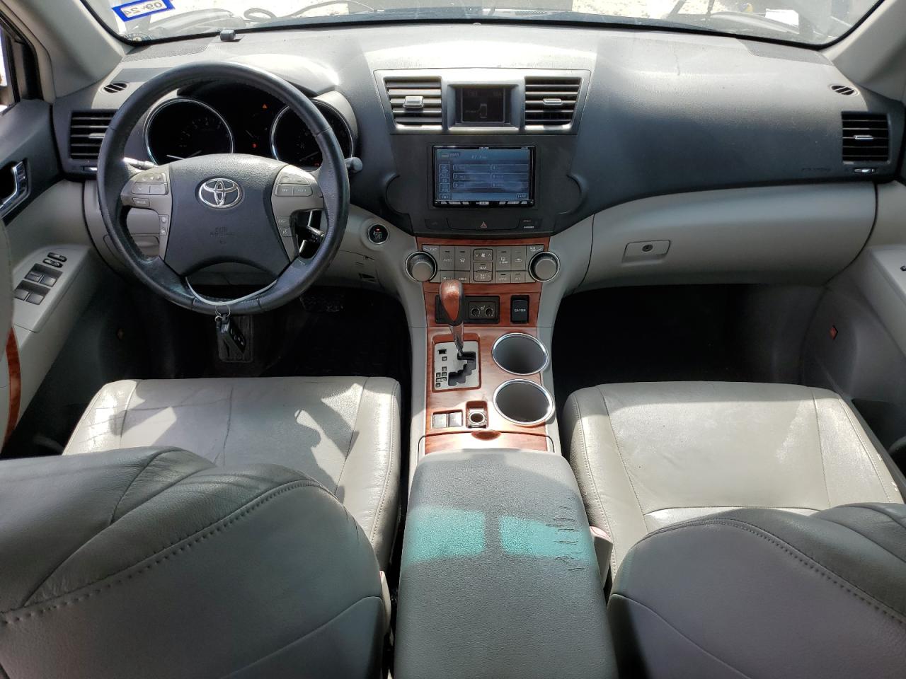 2008 Toyota Highlander Limited VIN: JTEDS42A682000296 Lot: 66991364