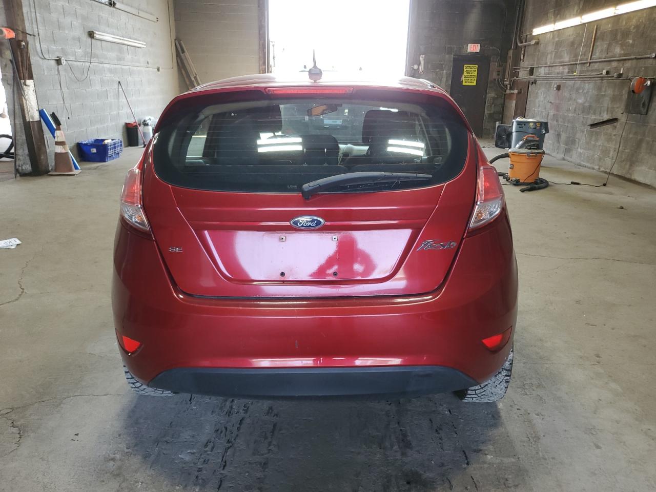 3FADP4EJXGM136607 2016 Ford Fiesta Se