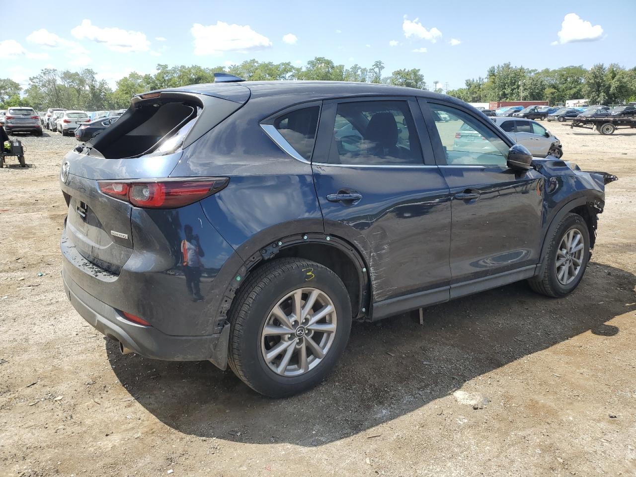 VIN JM3KFBBM5N0527825 2022 MAZDA CX-5 SELEC no.3