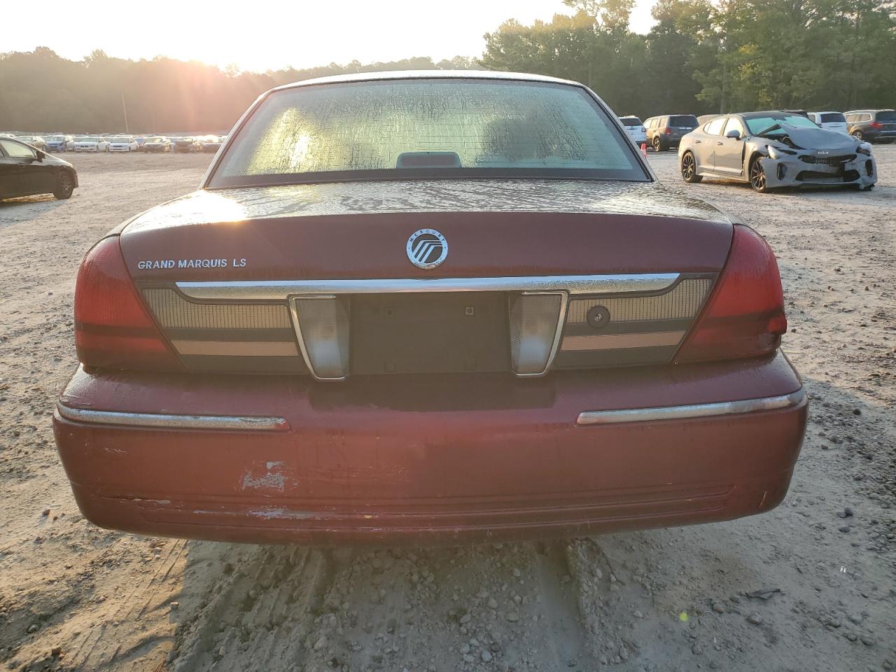 2006 Mercury Grand Marquis Ls VIN: 2MEHM75V16X610471 Lot: 67615864