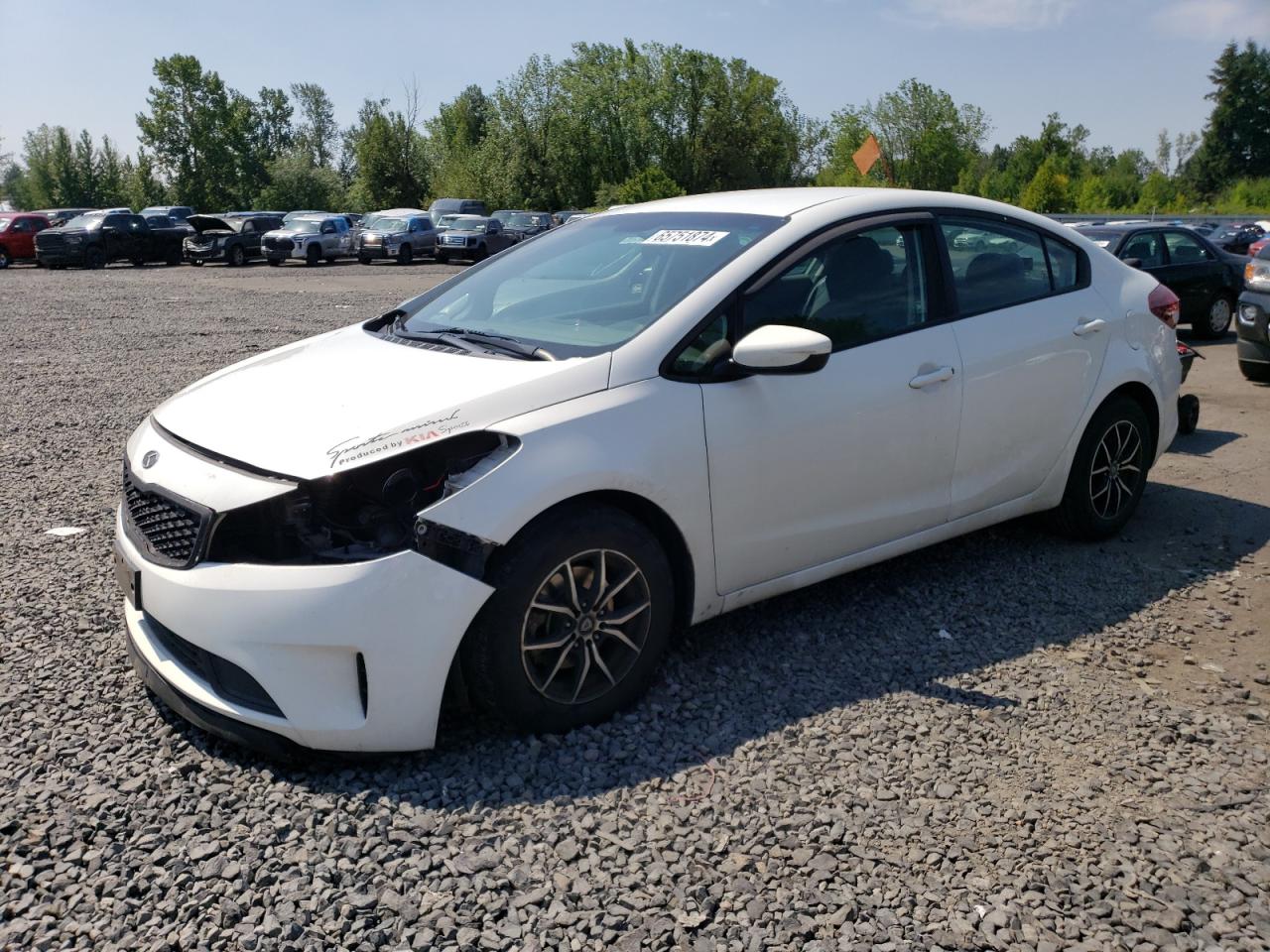 3KPFK4A76JE221327 2018 KIA FORTE - Image 1