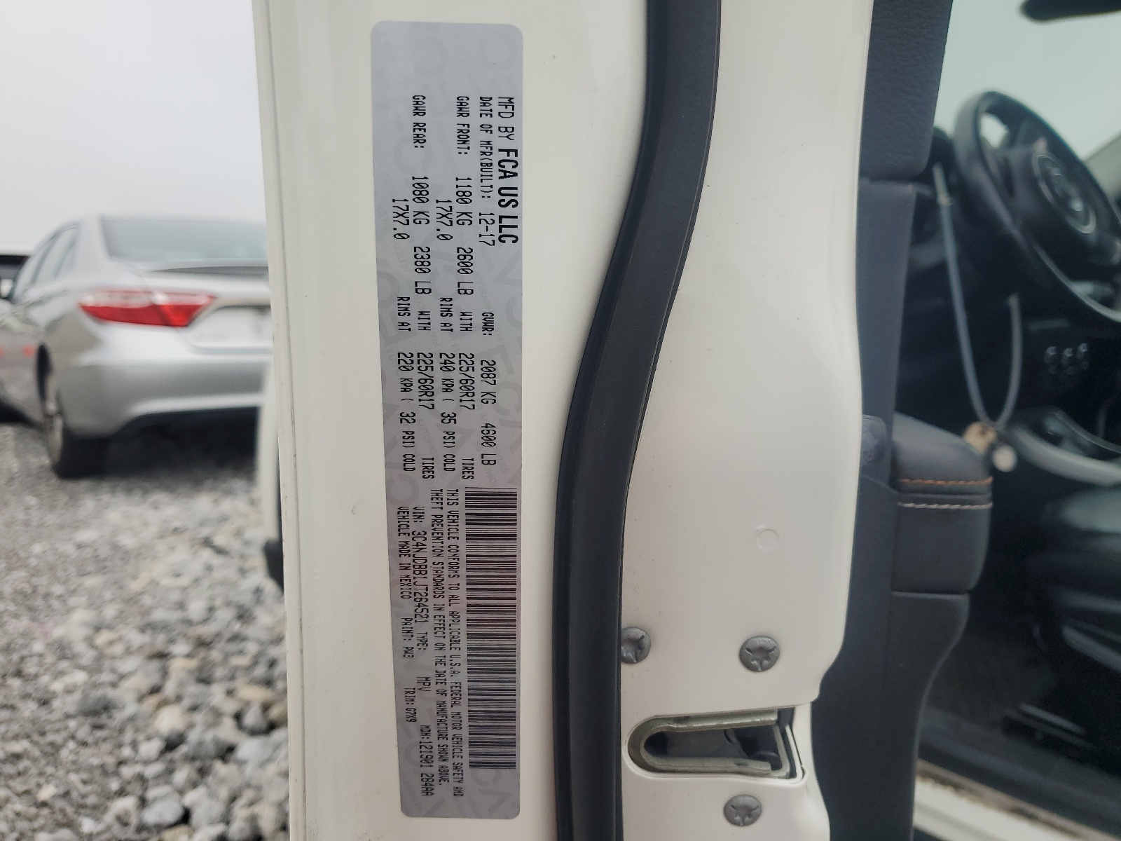 3C4NJDBB1JT264521 2018 Jeep Compass Latitude