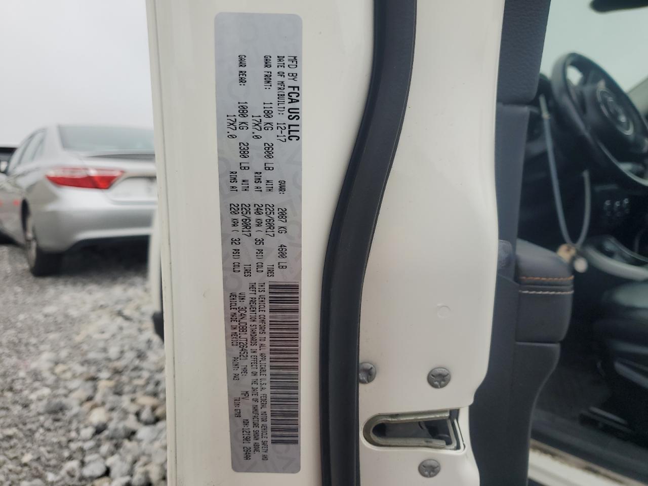 2018 Jeep Compass Latitude VIN: 3C4NJDBB1JT264521 Lot: 66163204