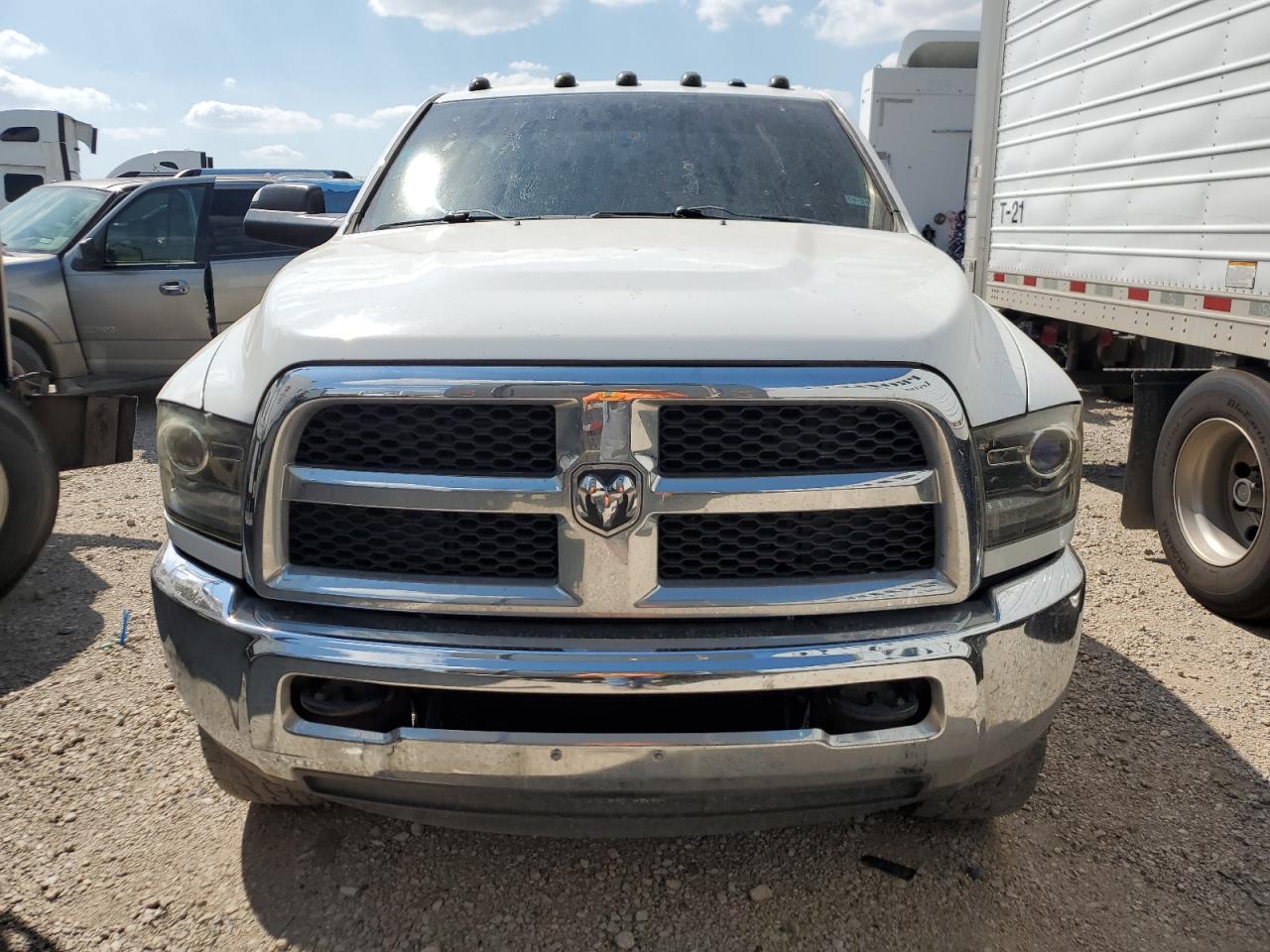 3C63RRAL1FG523684 2015 Ram 3500 St