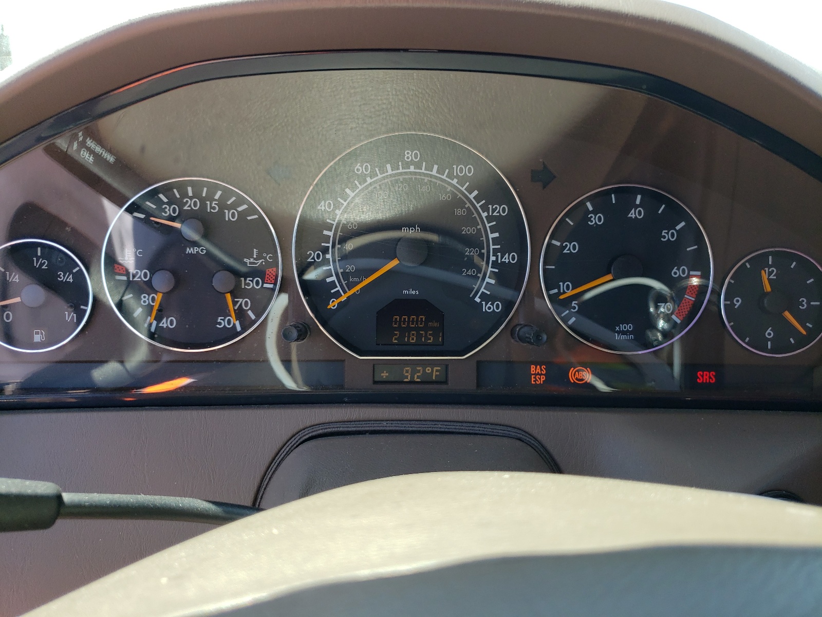 WDBFA68F11F196742 2001 Mercedes-Benz Sl 500