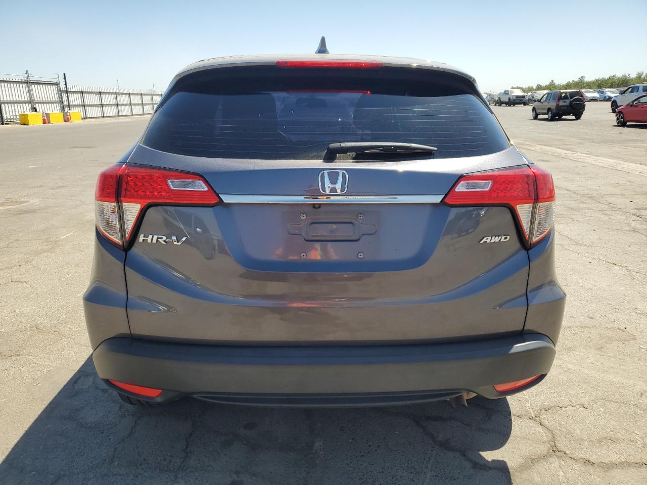 2020 Honda Hr-V Lx VIN: 3CZRU6H3XLM734007 Lot: 67957694