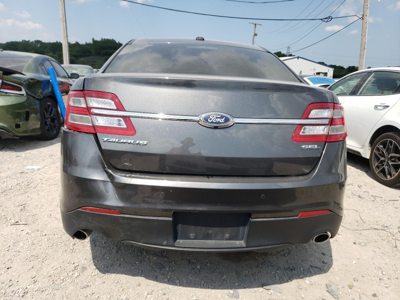 1FAHP2E85HG117834 2017 Ford Taurus Sel