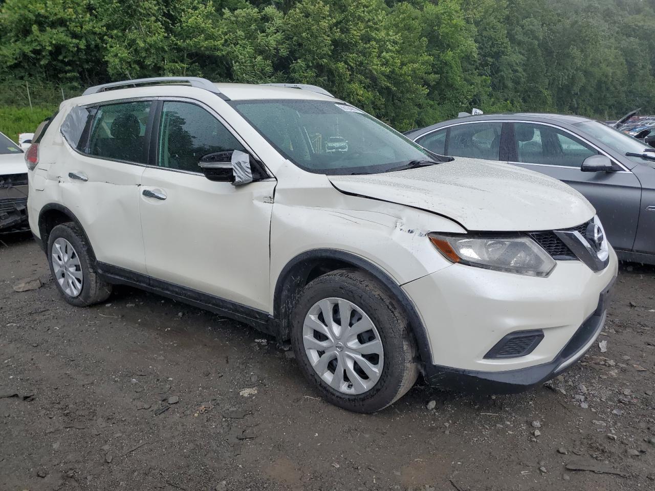 2015 Nissan Rogue - Image 4