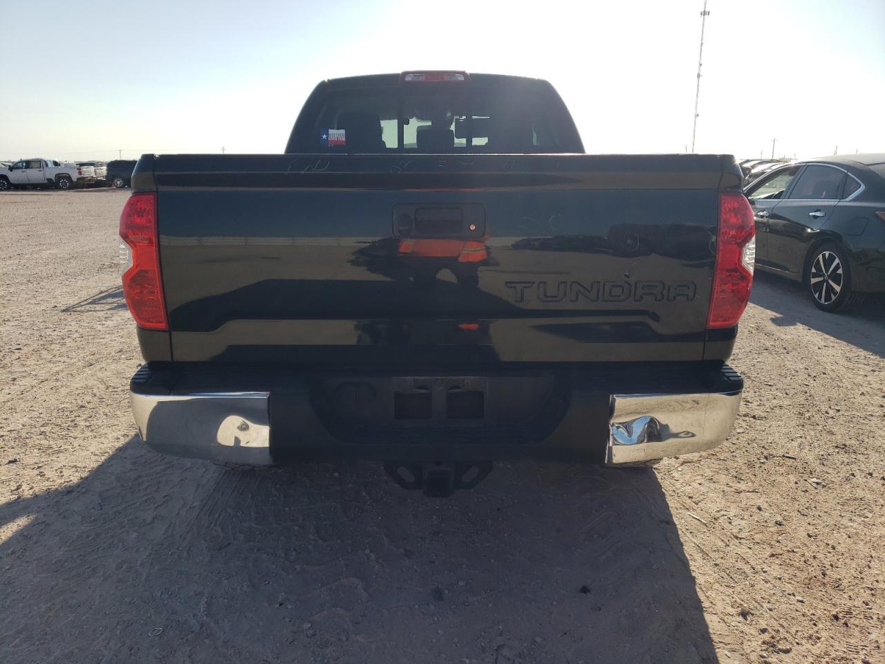 5TFRM5F17KX139528 2019 Toyota Tundra Double Cab Sr