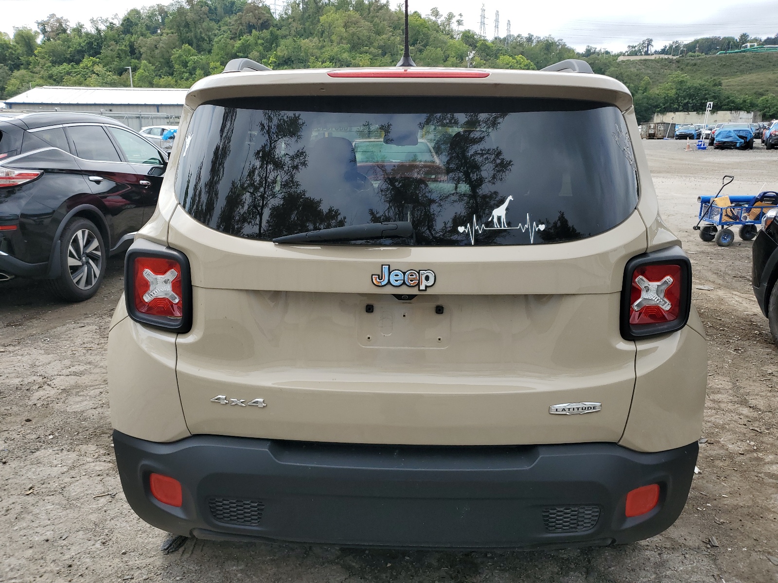 ZACCJBBT9GPD81025 2016 Jeep Renegade Latitude