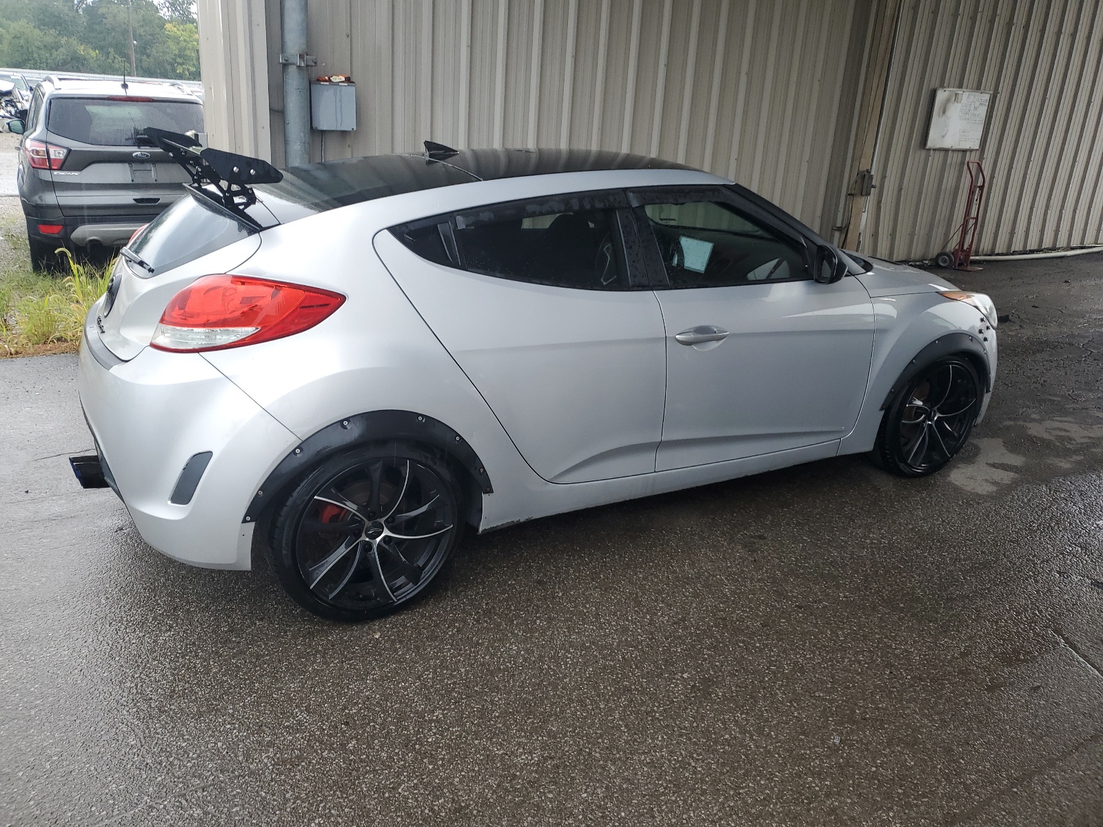 2014 Hyundai Veloster vin: KMHTC6AD0EU204429