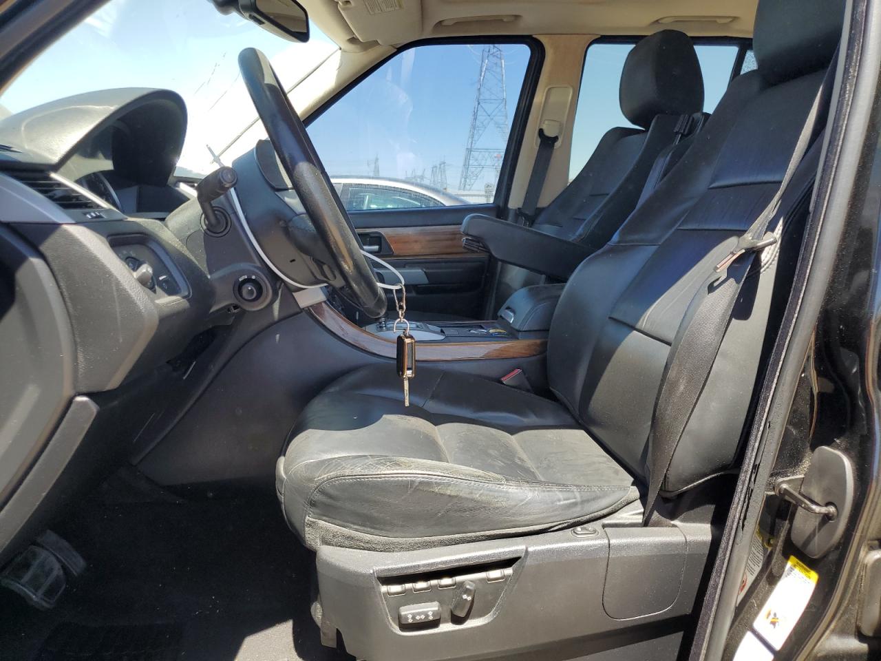 2008 Land Rover Range Rover Sport Hse VIN: SALSK25428A145484 Lot: 68143084