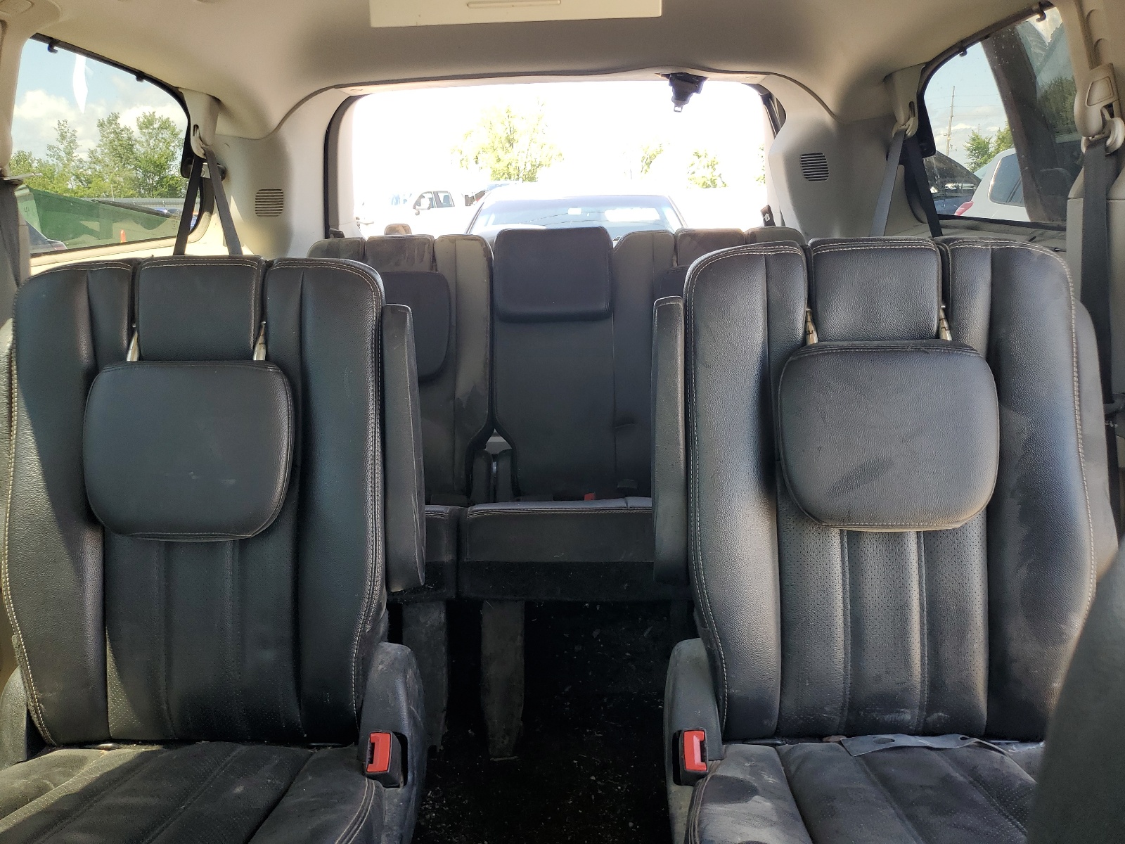 2C4RC1CG2DR737340 2013 Chrysler Town & Country Touring L