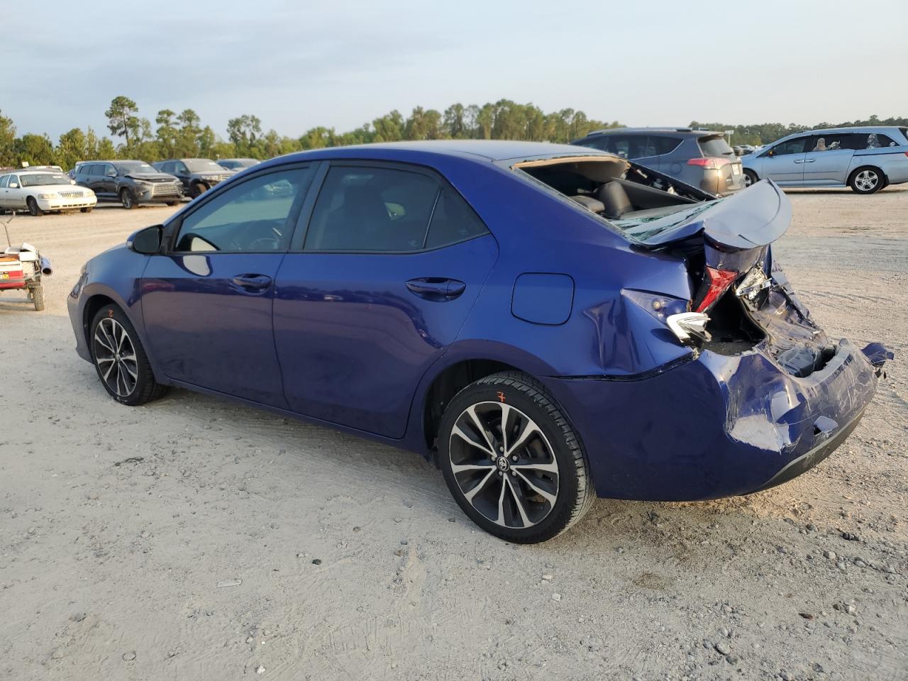 2017 Toyota Corolla - Image 2