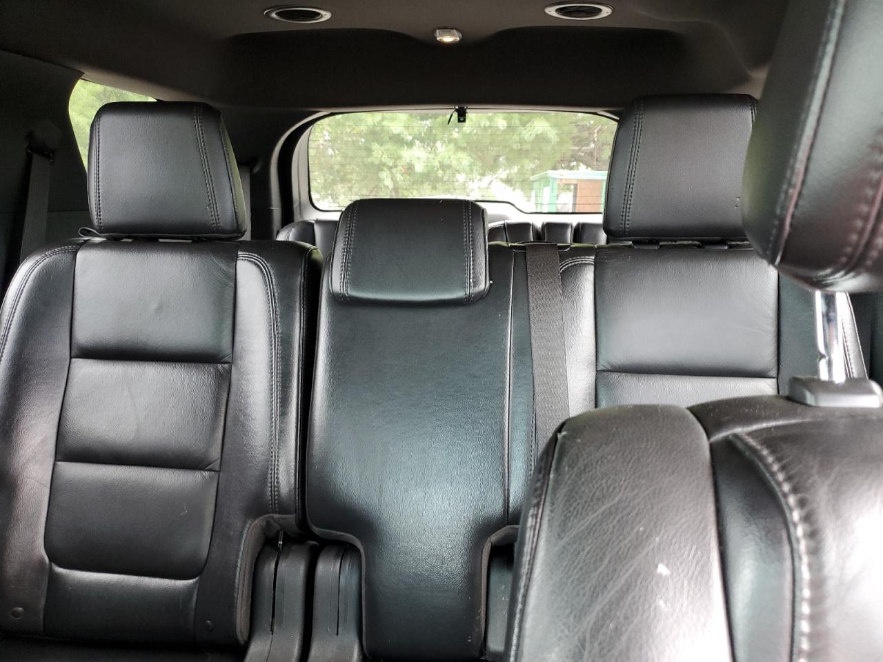 2012 Ford Explorer - Image 10