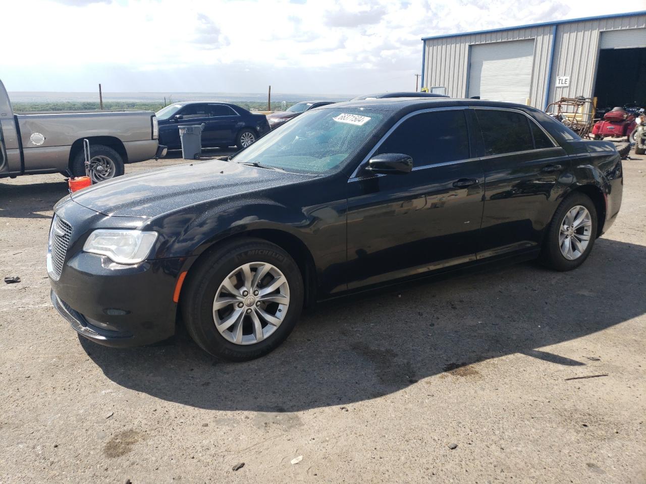 2C3CCAAG1JH257921 2018 Chrysler 300 Touring