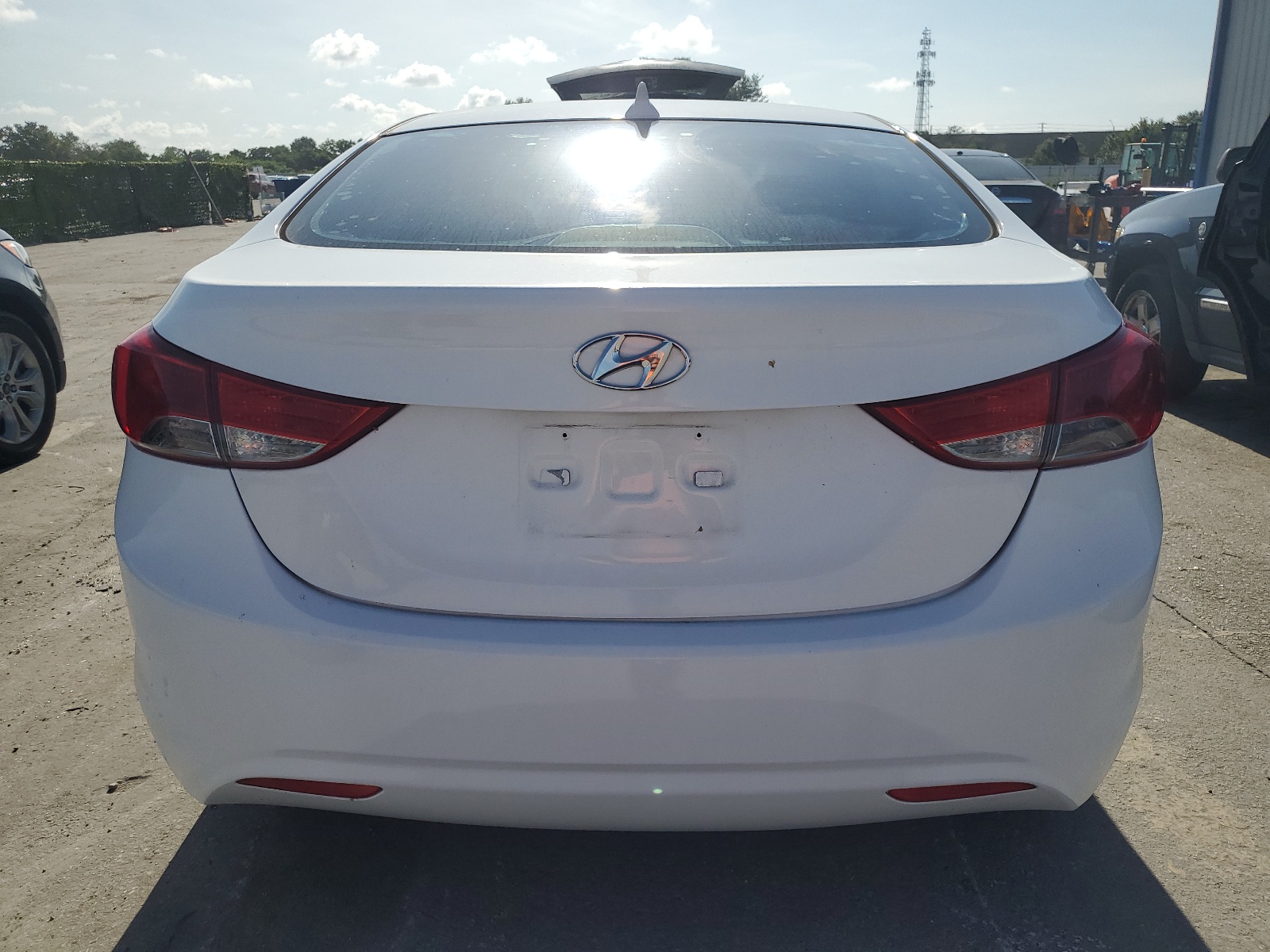 5NPDH4AE8CH127176 2012 Hyundai Elantra Gls