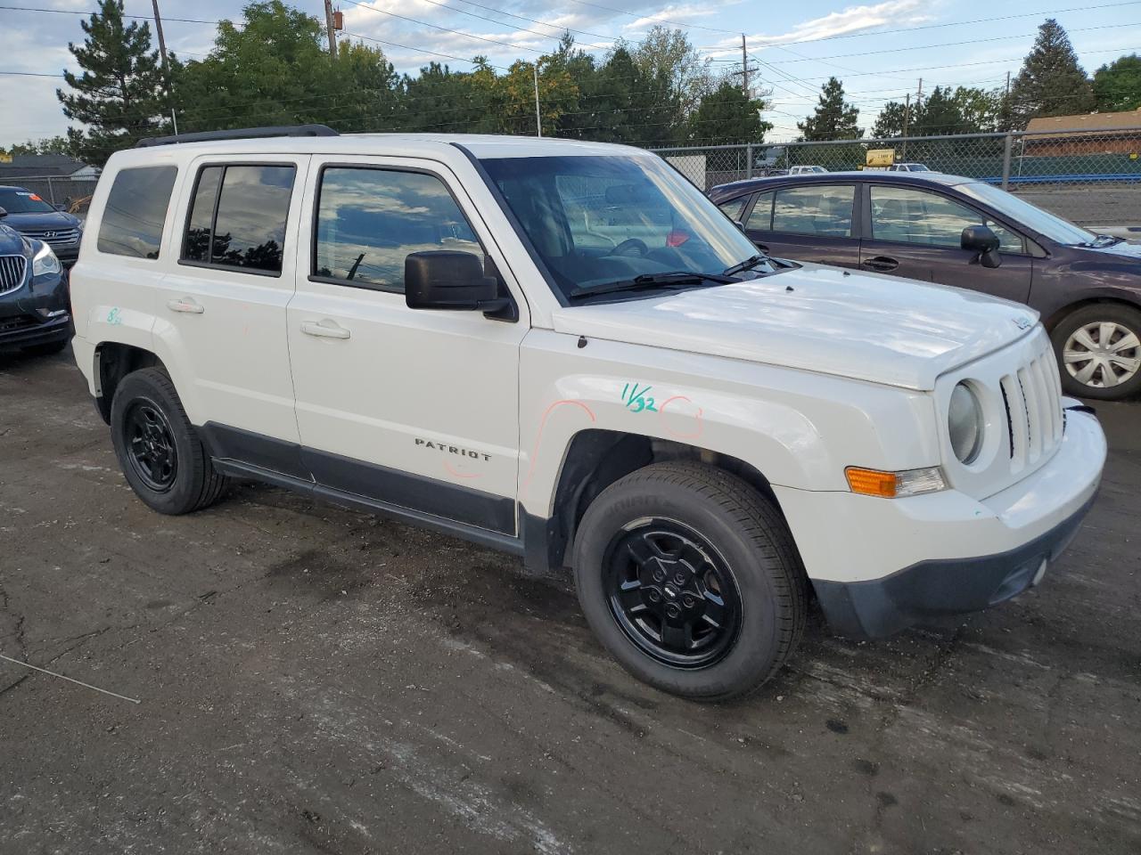 2013 Jeep Liberty (Patriot) - Image 4