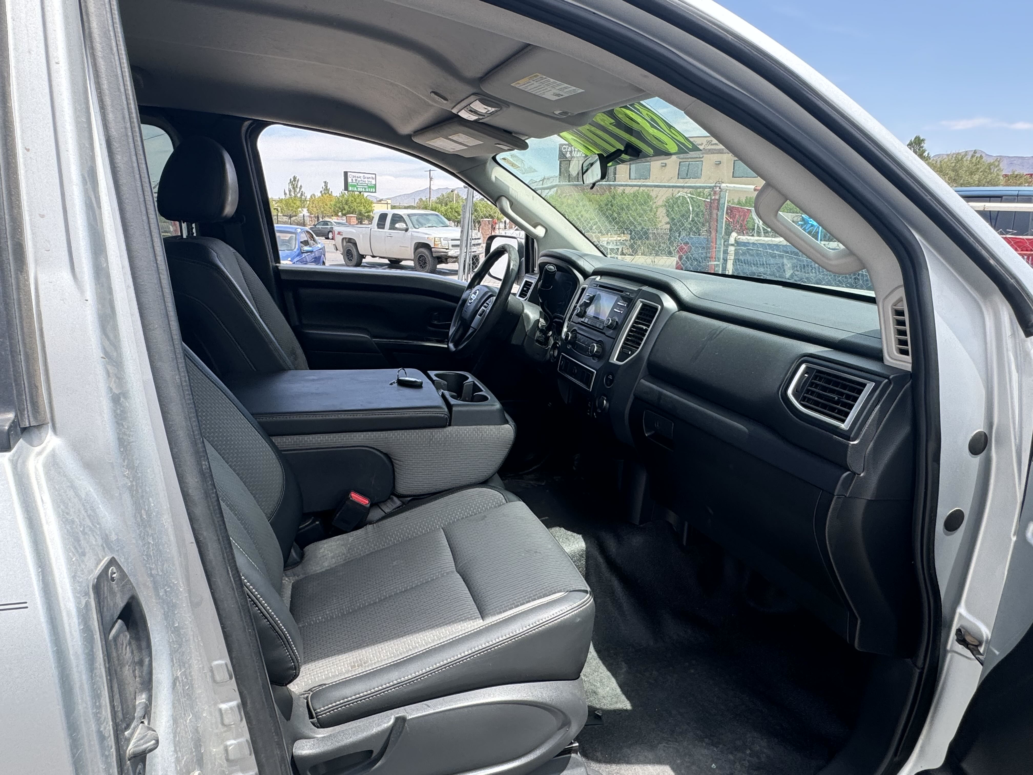 2017 Nissan Titan S vin: 1N6AA1CK1HN556883