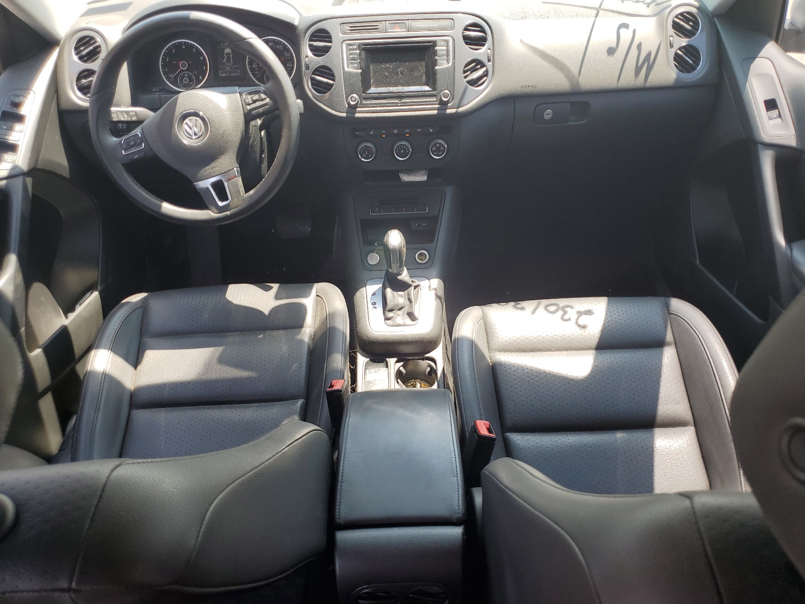 WVGAV7AX3GW602565 2016 Volkswagen Tiguan S