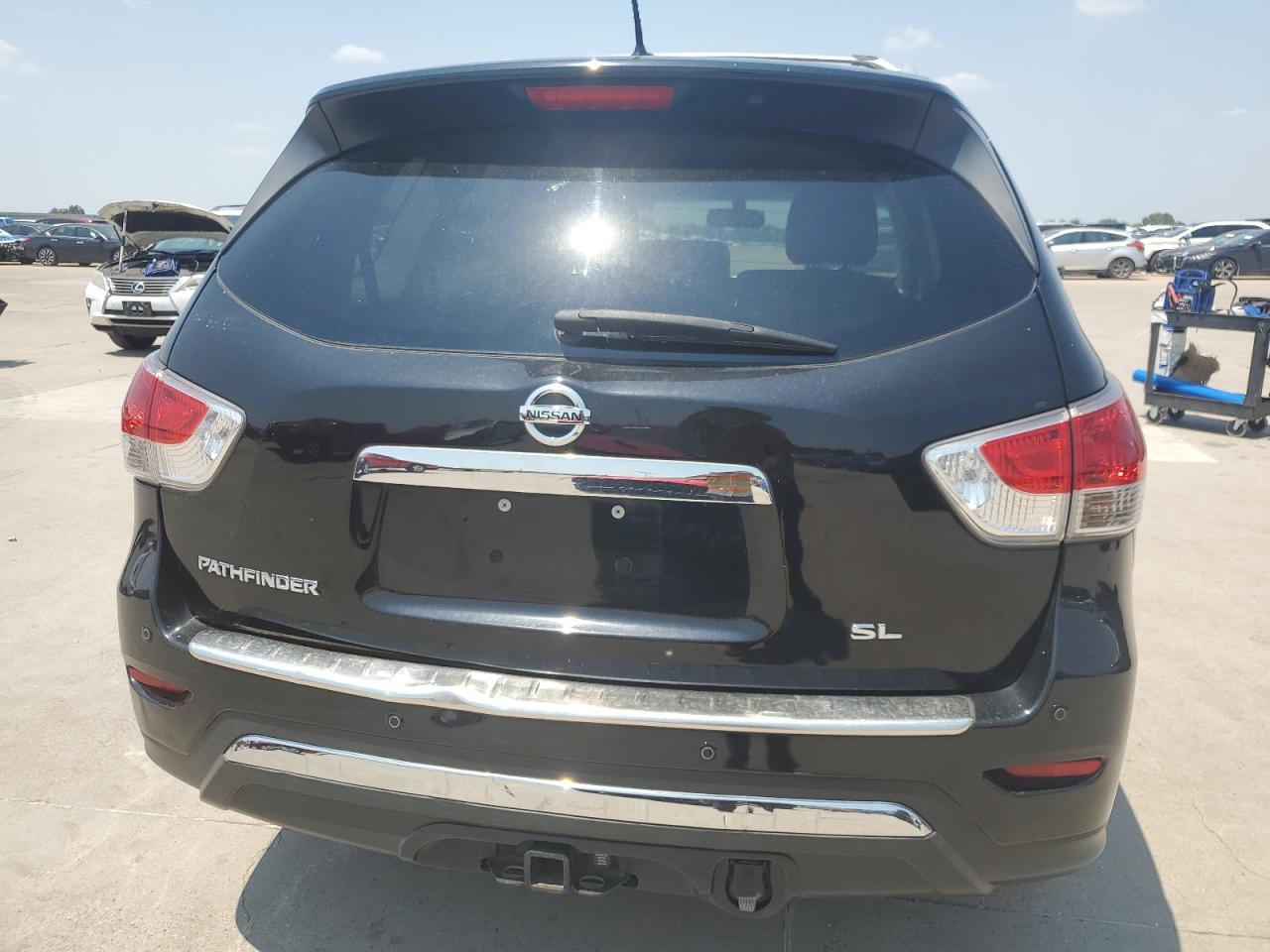 2015 Nissan Pathfinder S VIN: 5N1AR2MN2FC673385 Lot: 66799264