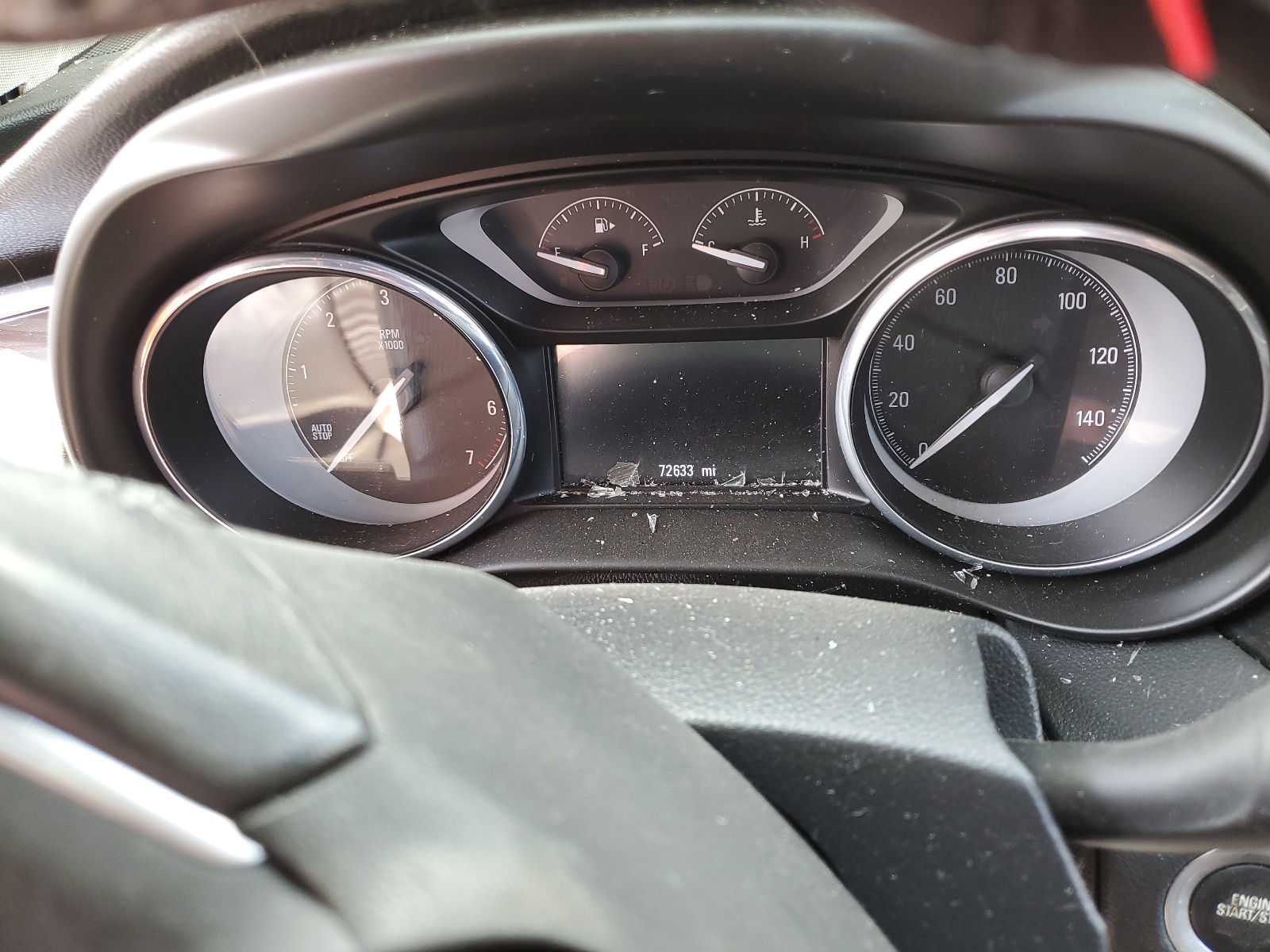 LRBFXCSA1KD007000 2019 Buick Envision Essence