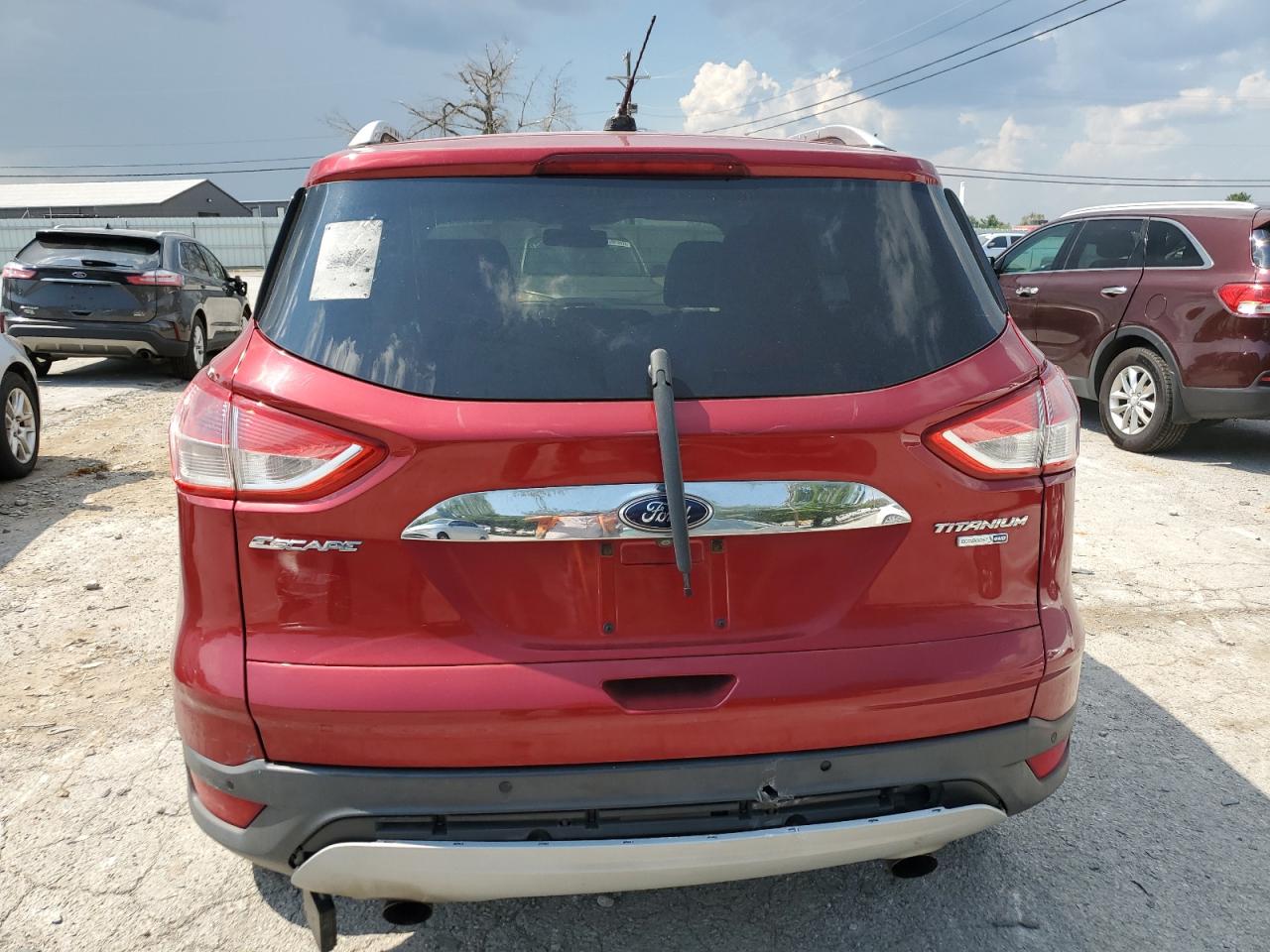 1FMCU9J91FUB47783 2015 Ford Escape Titanium