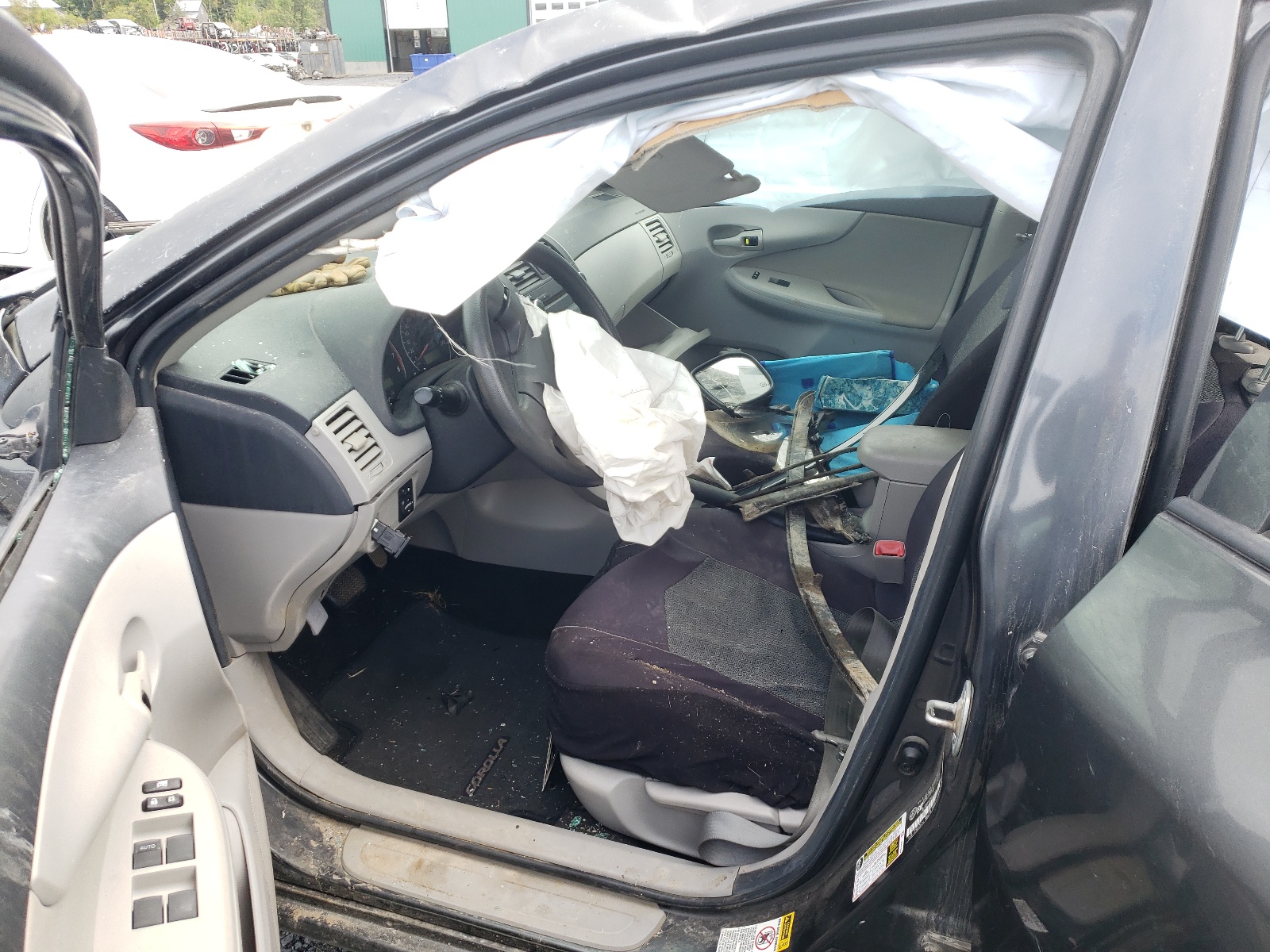 2T1BU4EE7BC681033 2011 Toyota Corolla Base