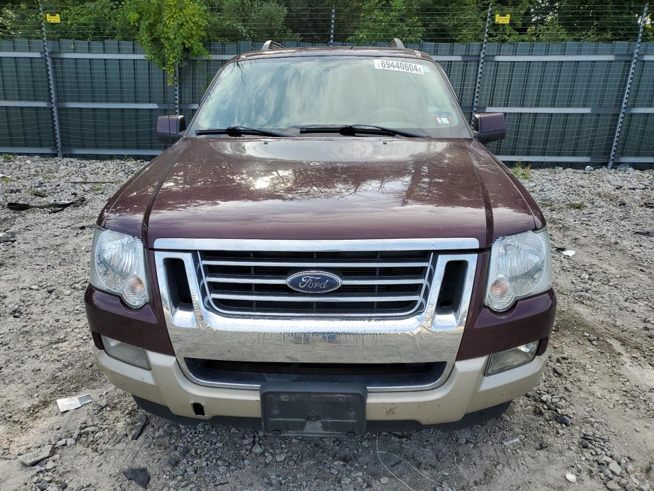 2007 Ford Explorer Eddie Bauer VIN: 1FMEU74837UB88305 Lot: 69440604