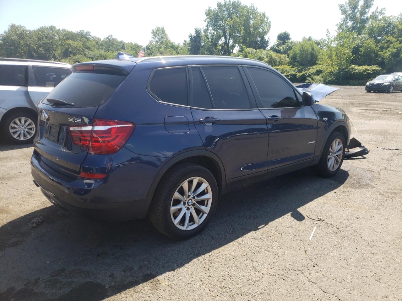 VIN 5UXWX9C56H0D98779 2017 BMW X3 no.3