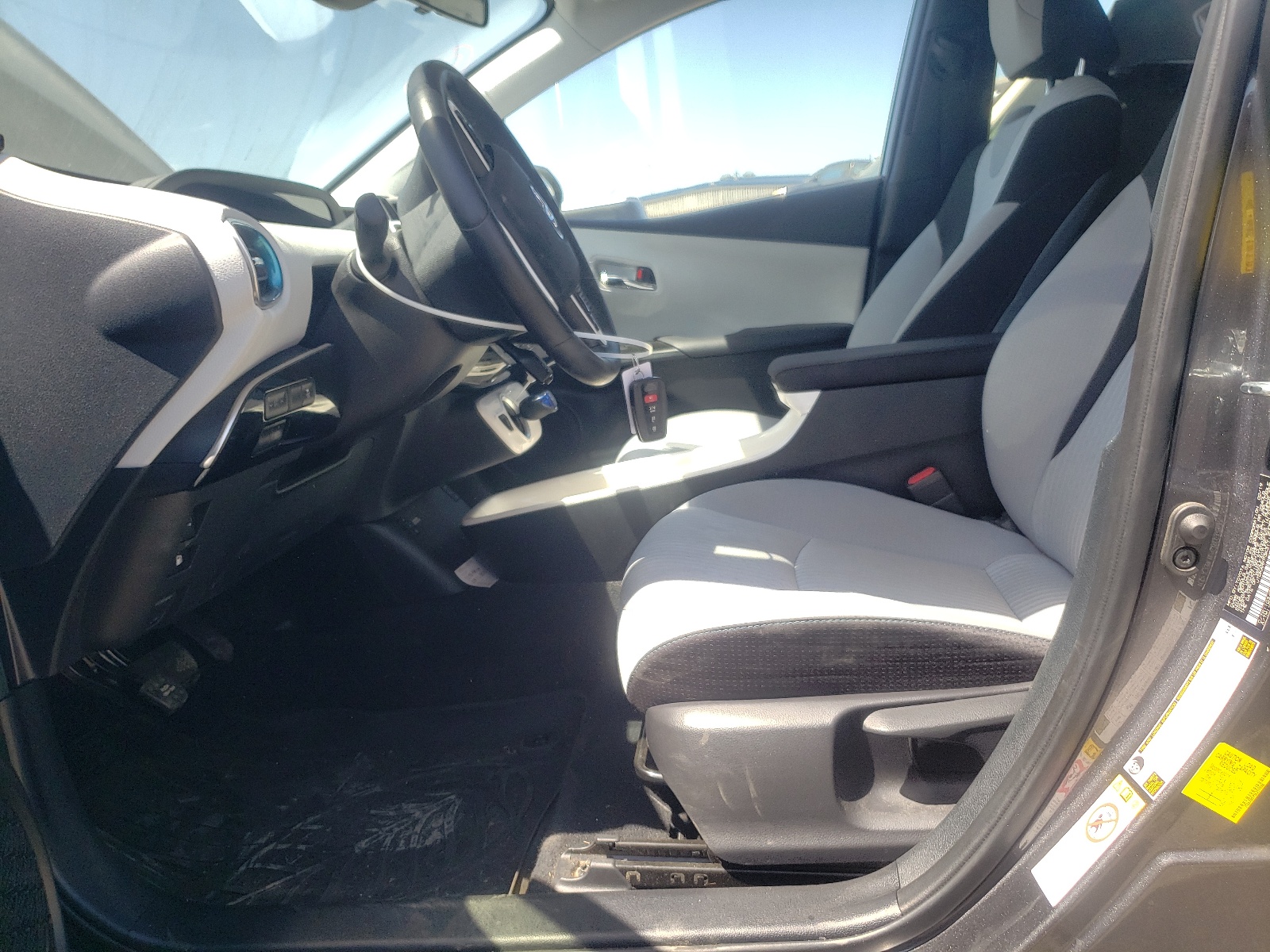 JTDKARFP3K3111884 2019 Toyota Prius Prime