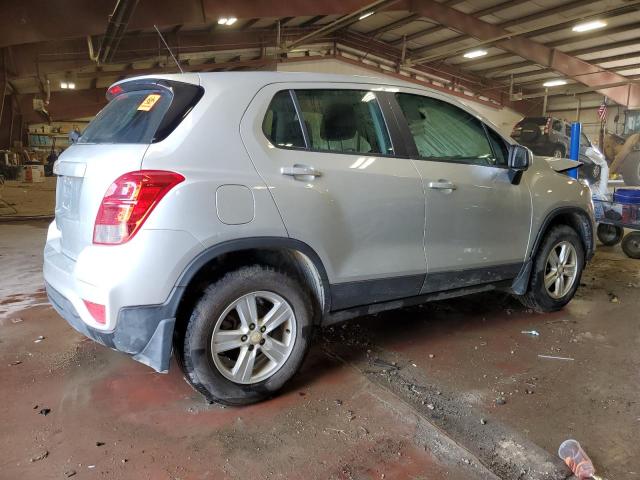  CHEVROLET TRAX 2017 Серебристый