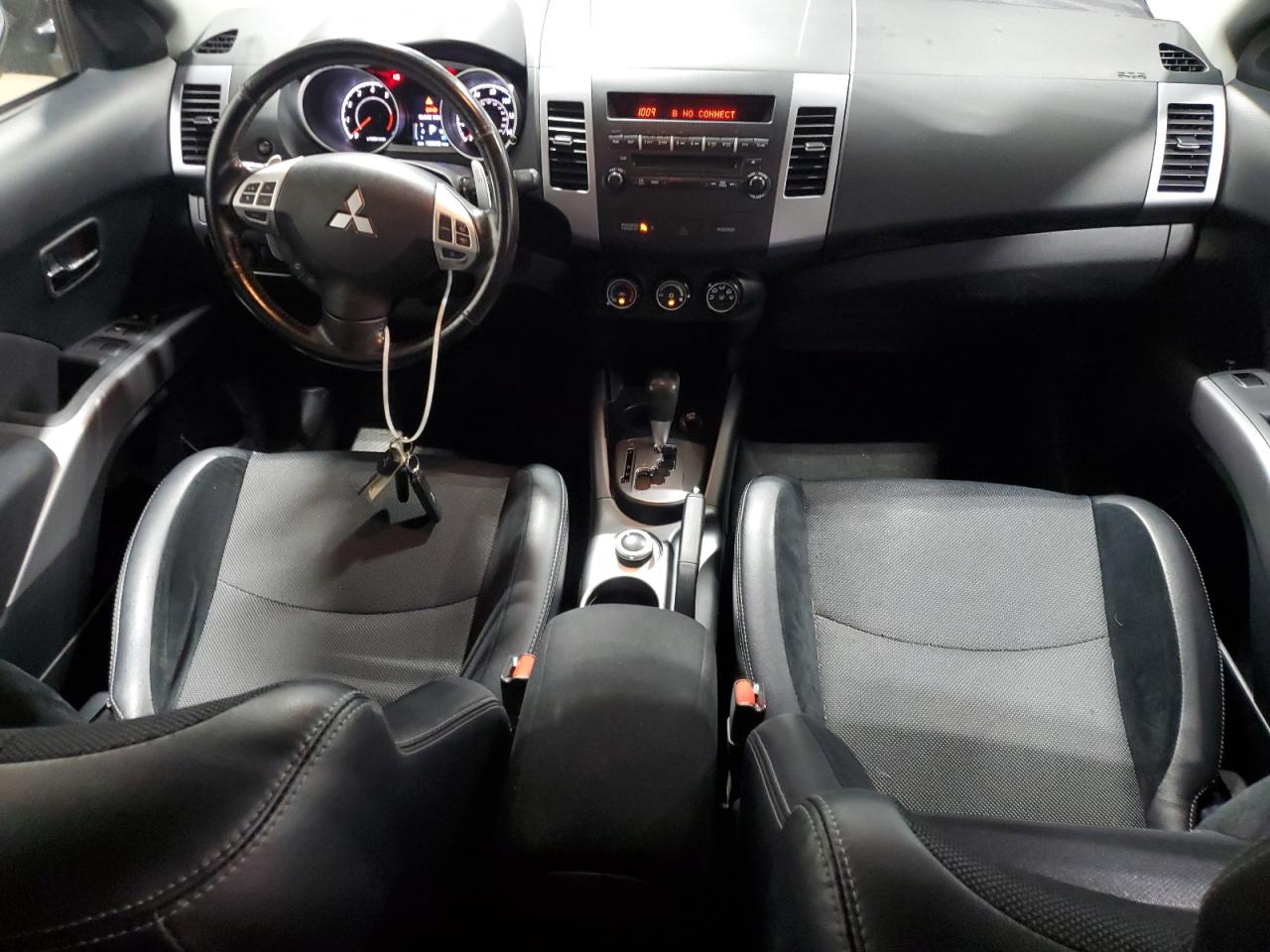 JA4JT3AW7CU005588 2012 Mitsubishi Outlander Se