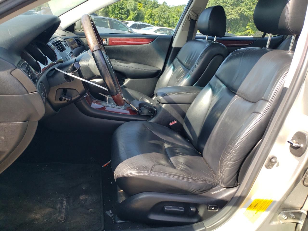 2002 Lexus Es 300 VIN: JTHBF30G225004111 Lot: 66142254