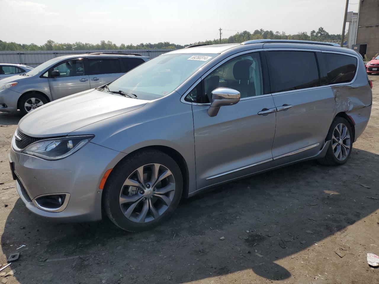 Chrysler Pacifica