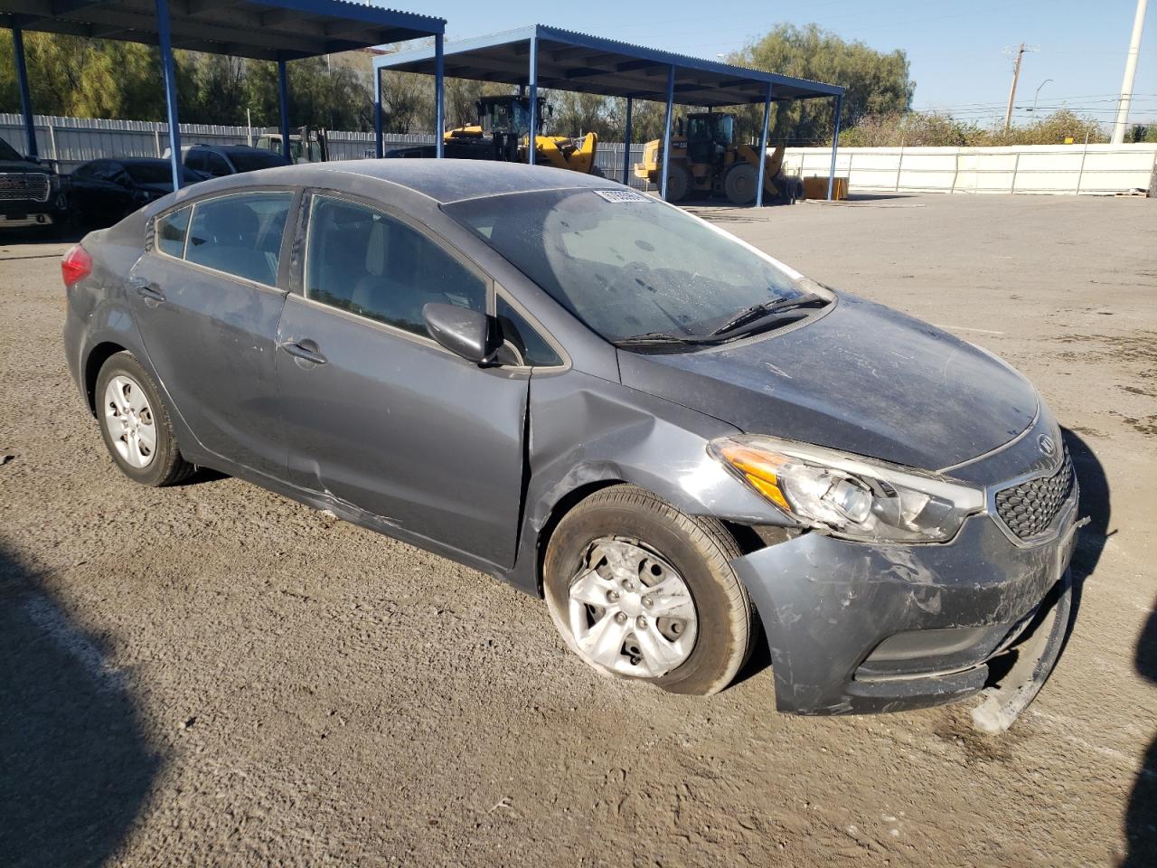 2016 Kia Forte - Image 4