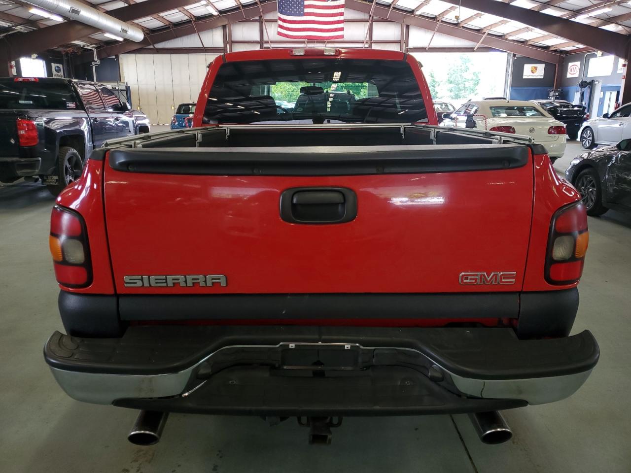 2005 GMC New Sierra K1500 VIN: 1GTEK19B65Z316516 Lot: 68621114