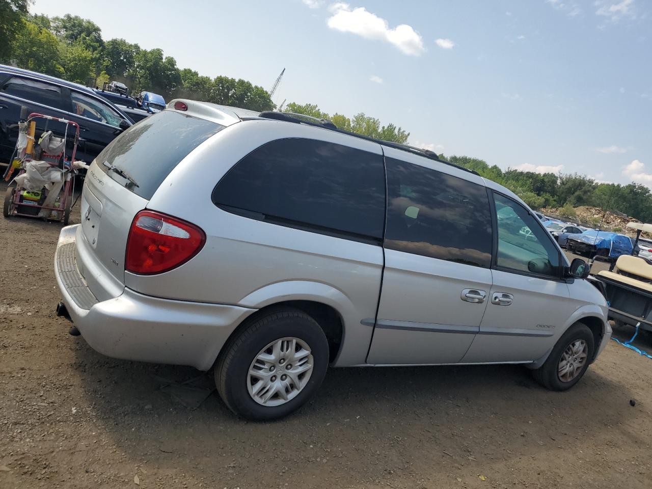 2001 Dodge Grand Caravan Sport VIN: 1B4GP44R41B201252 Lot: 67451074