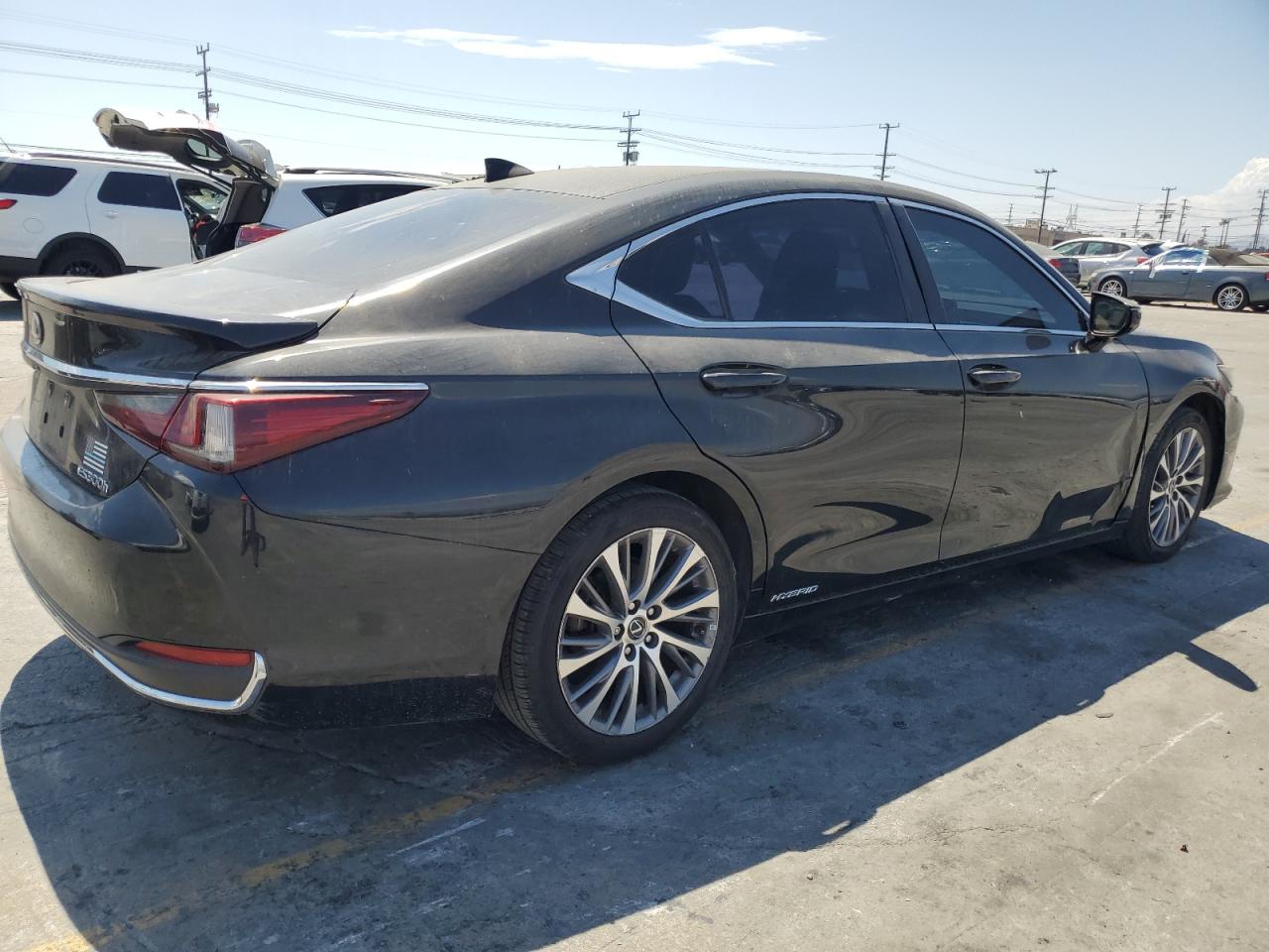 VIN 58ADA1C19MU009243 2021 LEXUS ES300 no.3