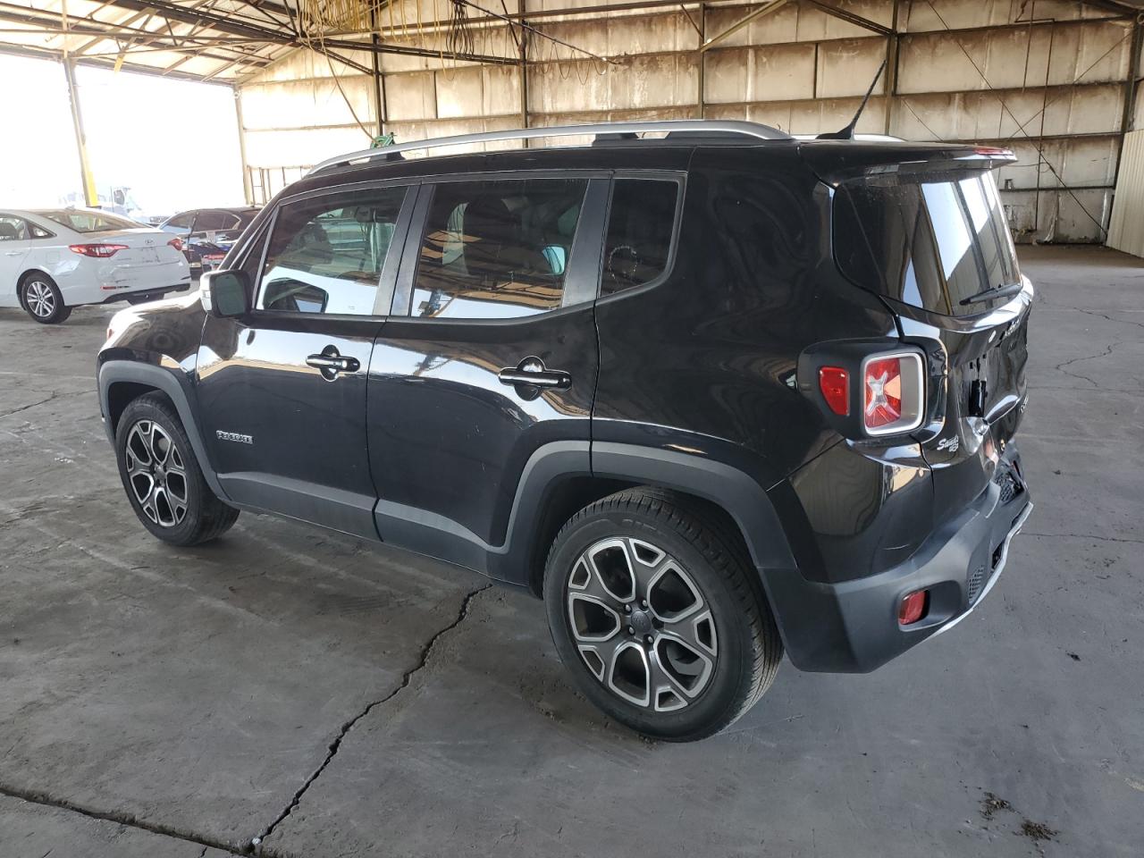 ZACCJADT2GPE09903 2016 JEEP RENEGADE - Image 2