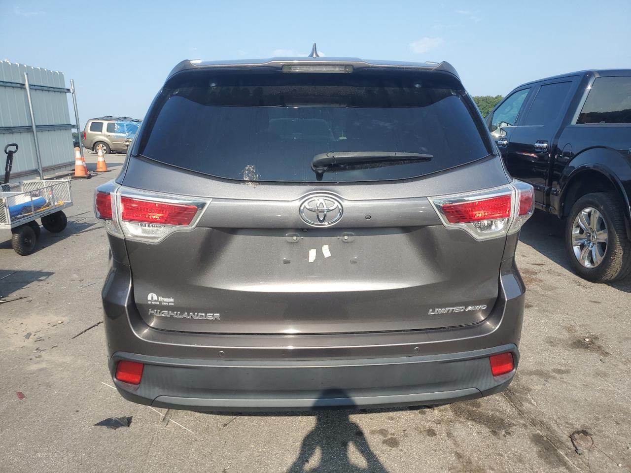 2016 Toyota Highlander Limited VIN: 5TDDKRFH9GS354054 Lot: 68711454