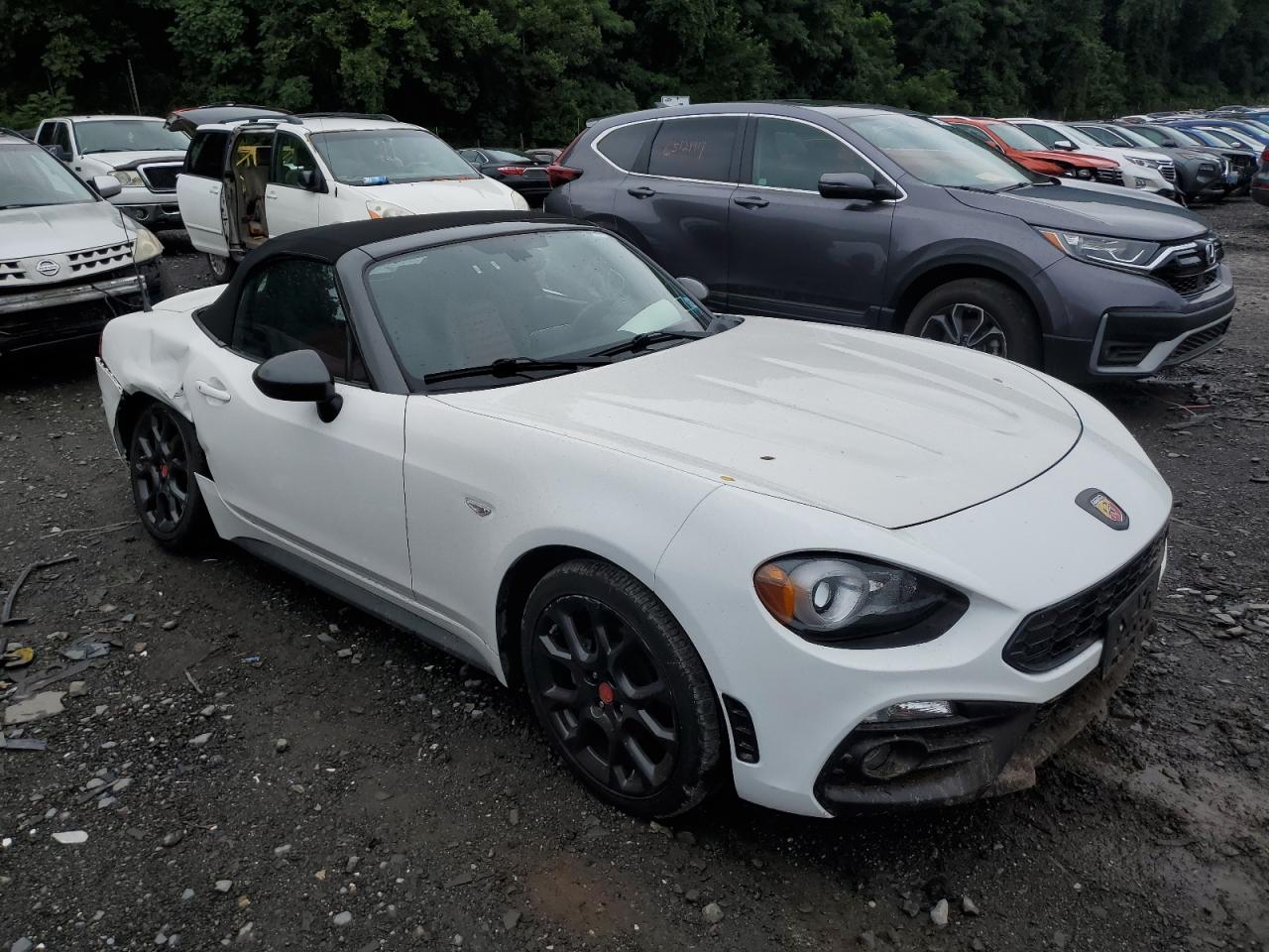 JC1NFAEK0J0139791 2018 Fiat 124 Spider Classica 2018 Fiat 124 Spider Classica VIN: JC1NFAEK0J0139791 Lot: 66230134