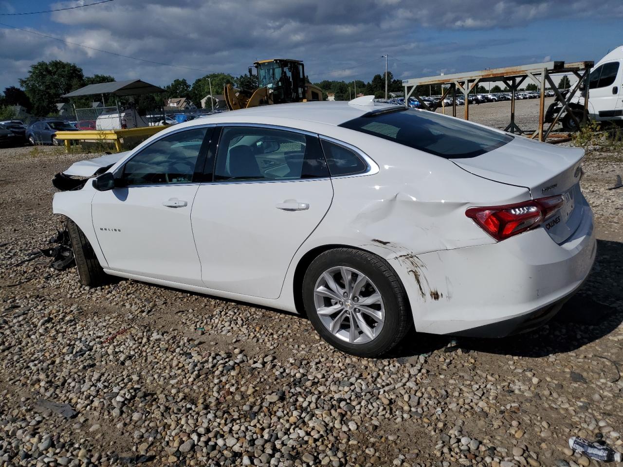 1G1ZD5ST4NF130800 2022 CHEVROLET MALIBU - Image 2