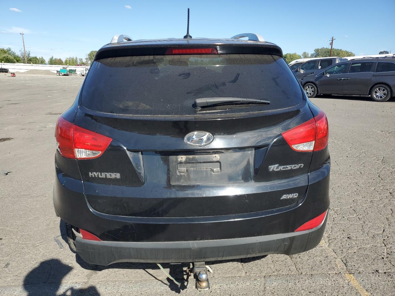 KM8JUCAC9BU272069 2011 Hyundai Tucson Gls